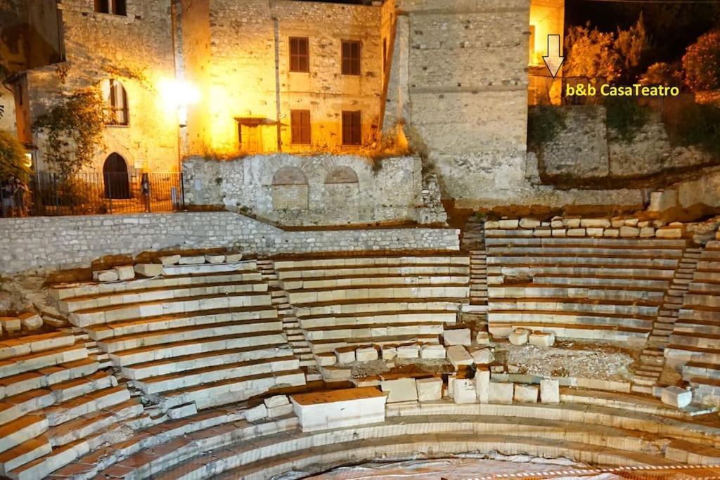 Casa Al Teatro Διαμέρισμα Terracina Εξωτερικό φωτογραφία